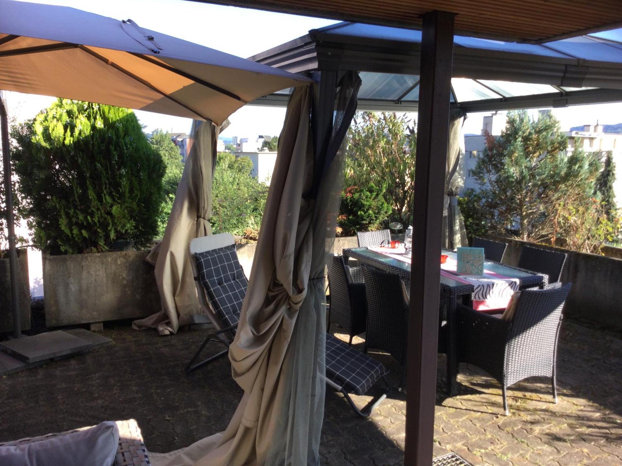 Chambre Spacieuse Et Confortable Avec Ecran Plat Oetwil an Der Limmat ภายนอก รูปภาพ