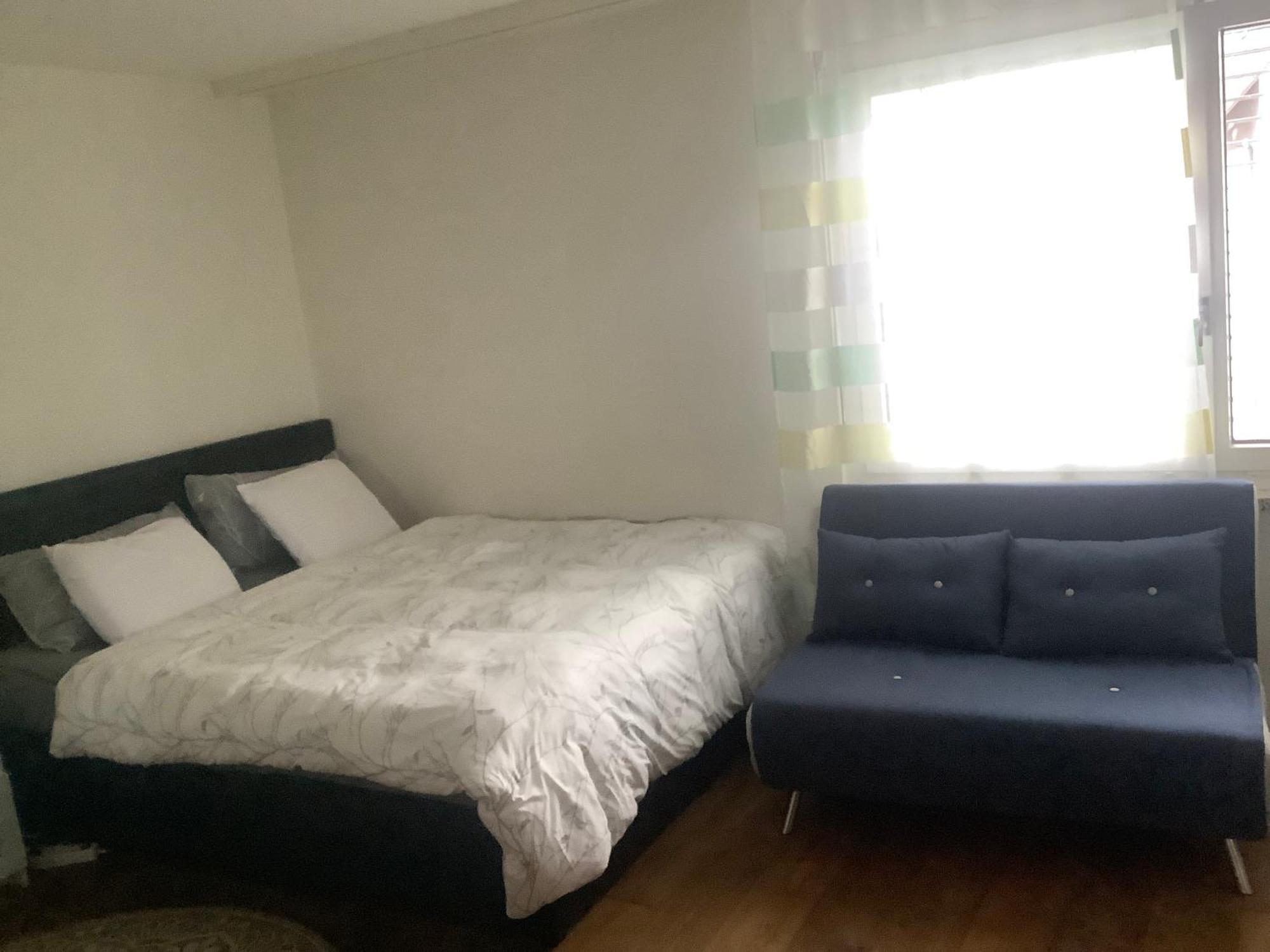 Chambre Spacieuse Et Confortable Avec Ecran Plat Oetwil an Der Limmat ภายนอก รูปภาพ